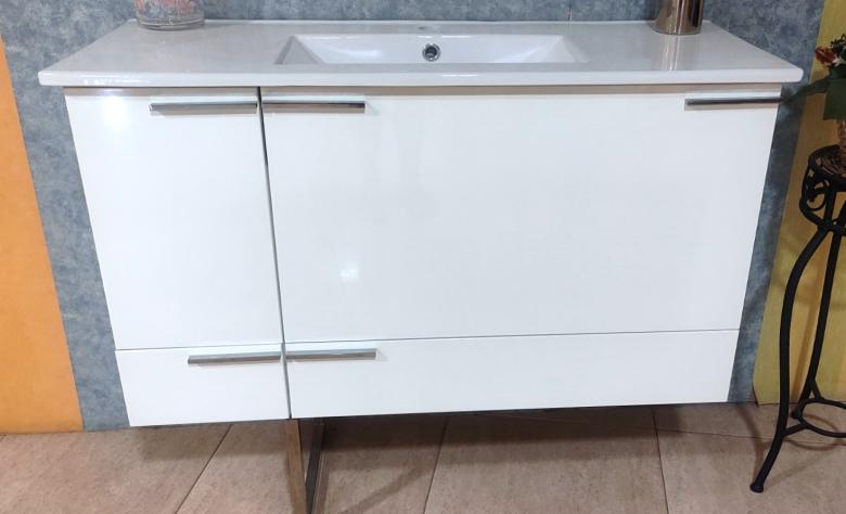 MOBILIARIO PARA BAÑO